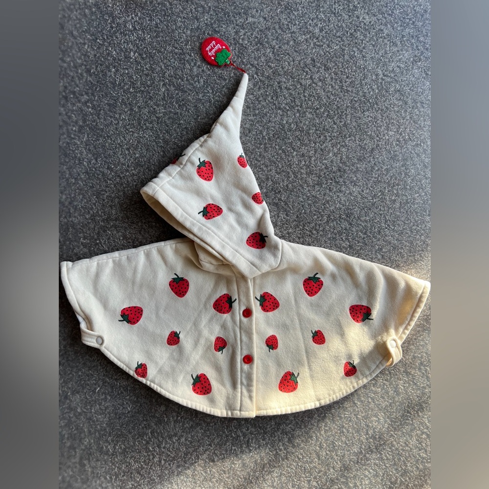 Toddler Allover Strawberry Print Hooded Cloak 2T